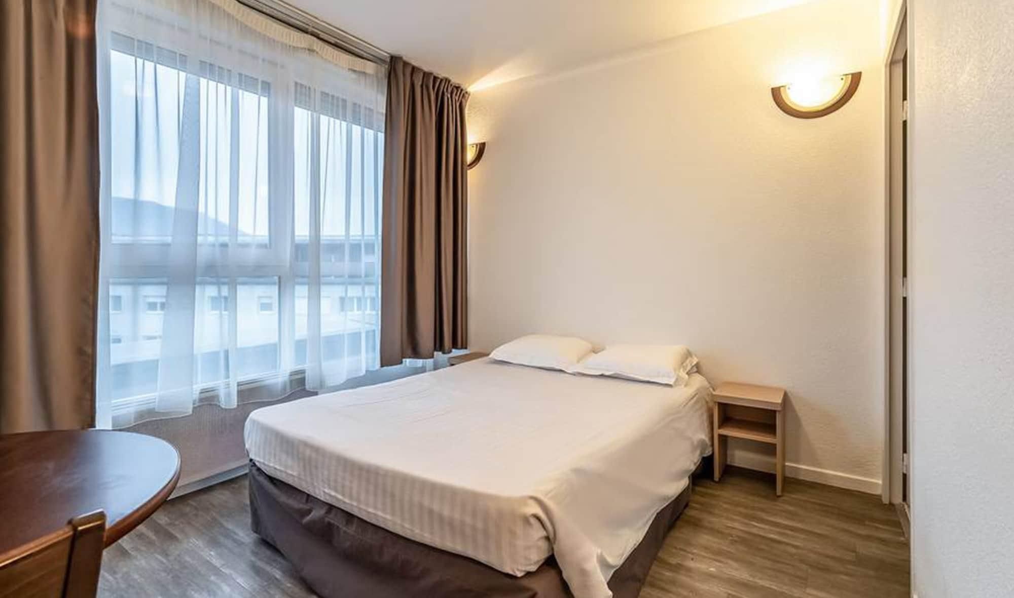 Comfort Aparthotel Les Hauts D'Annecy Exteriör bild