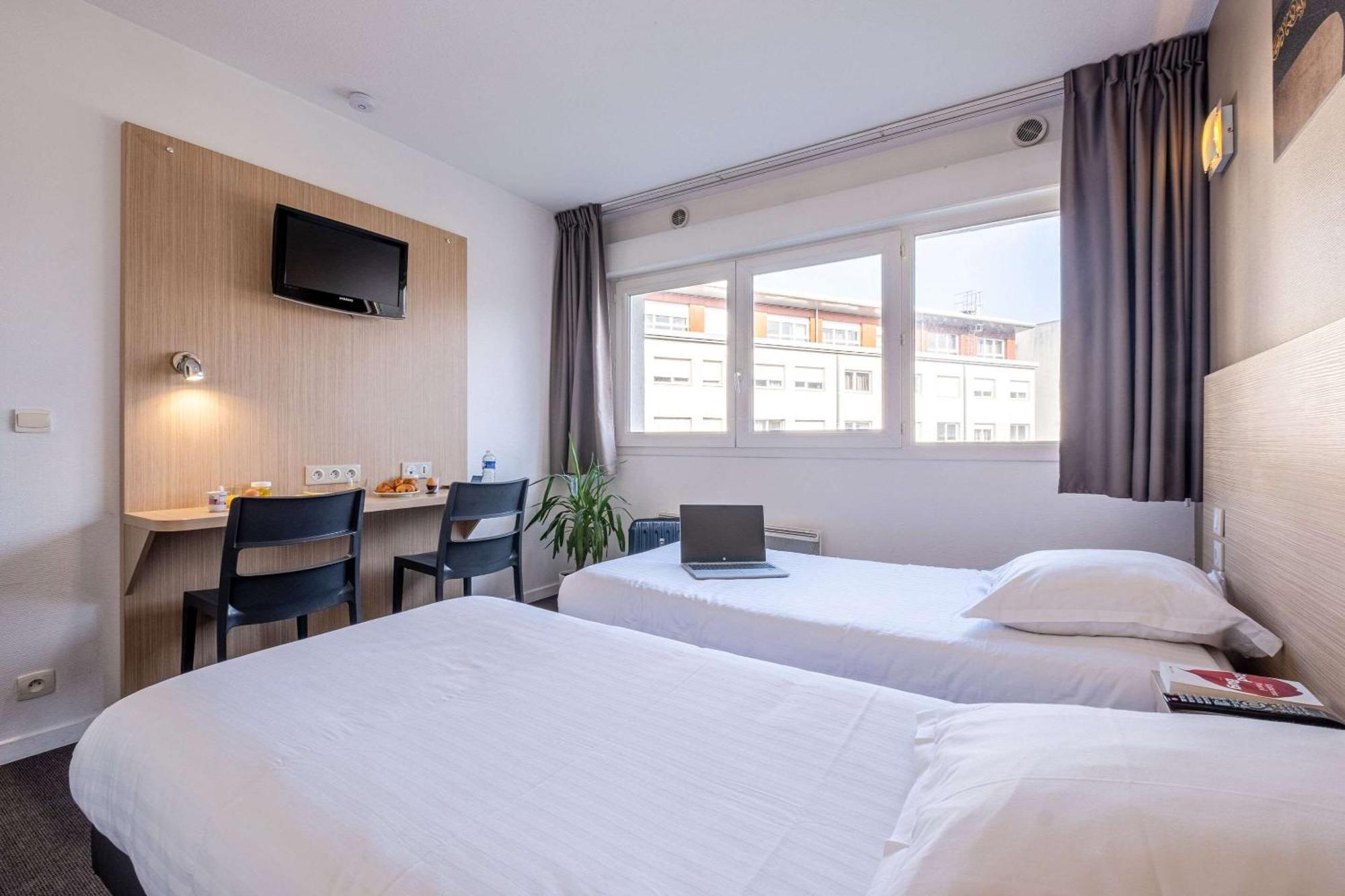 Comfort Aparthotel Les Hauts D'Annecy Exteriör bild
