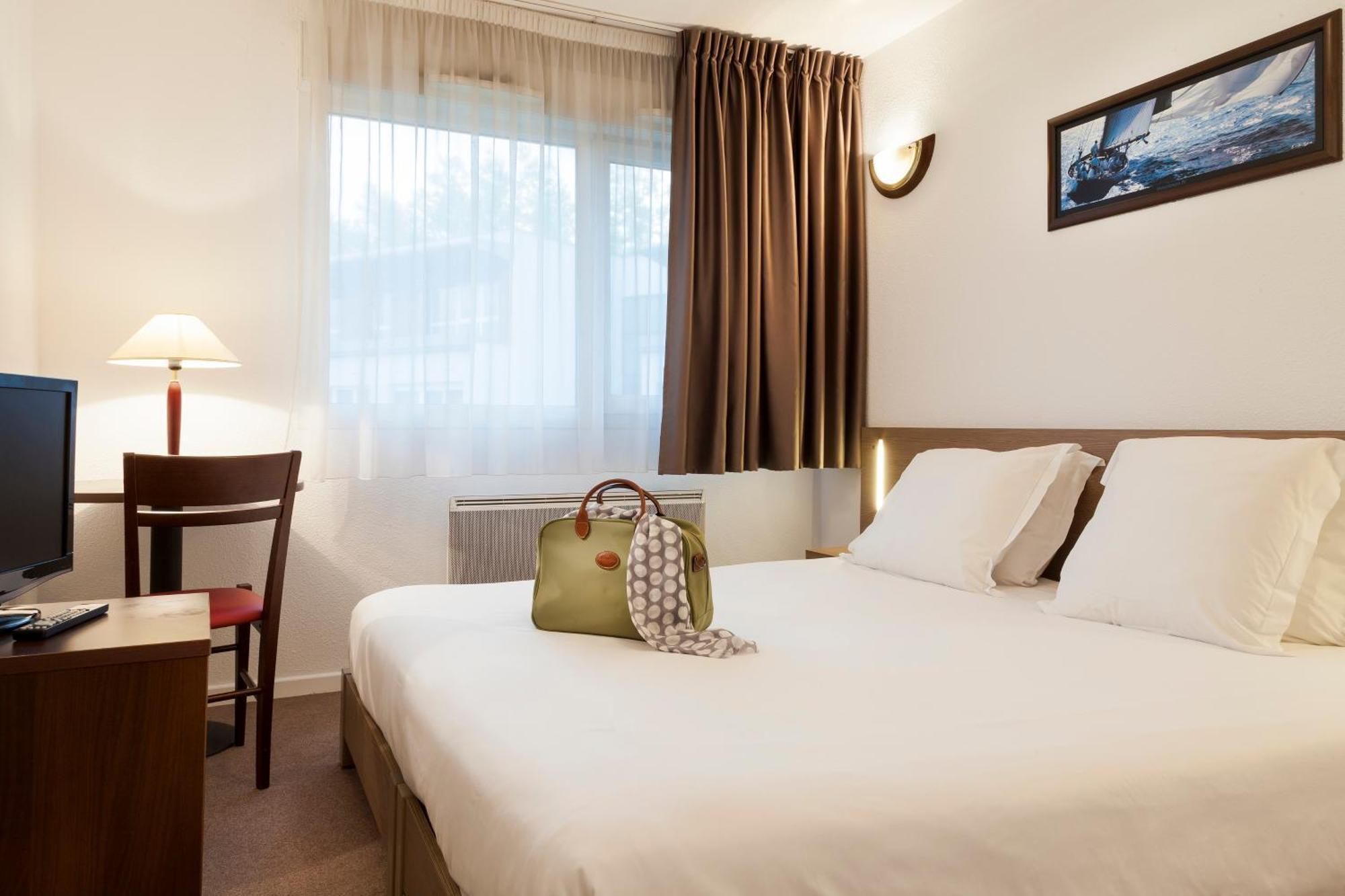 Comfort Aparthotel Les Hauts D'Annecy Exteriör bild